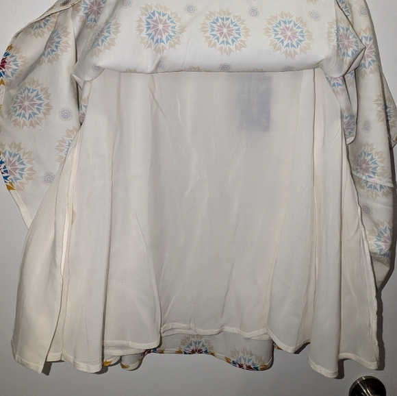 NWT Star Trek Starfleet Delta insignia sunburst skirt. - Picture 8 of 9